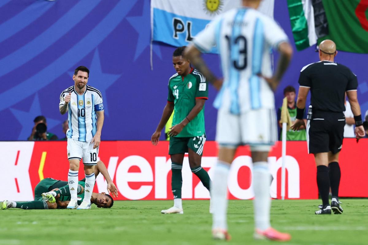 Semelle non sanctionnée de Messi contre l'Algérie : la clémence arbitrale de nouveau en question à la Coupe du monde