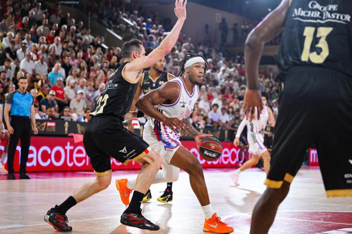 Lamar Stevens signe sa meilleure performance de la saison, Mouhamed Faye en renfort décisif pour Paris