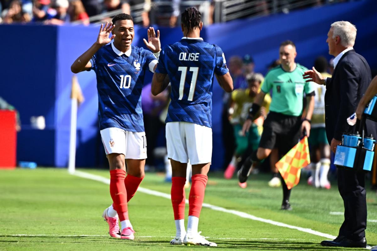 Mbappé et Olise, une complicité de leaders rarement vue chez les Bleus